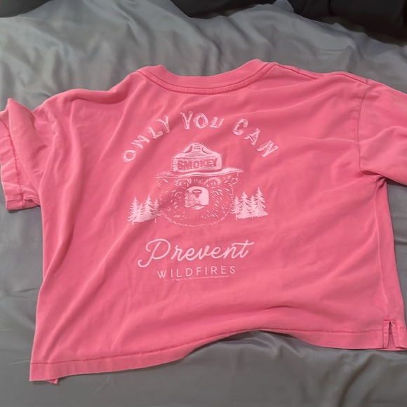 Gap Teen Smokey the Bear crop top size 12 - Picture 2 of 3